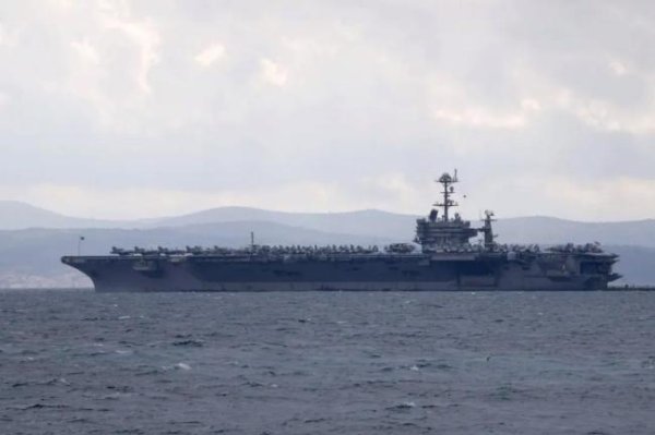 谋略天下 美航母发动“史上最大规模空袭” 打击索马里IS武装