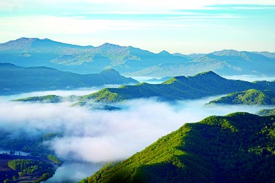 派生资本  让天蓝地绿水清深入人心——生态环境立法开启环境法治新篇章